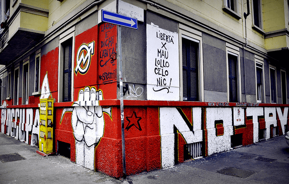 murales comunisti milano via gola2