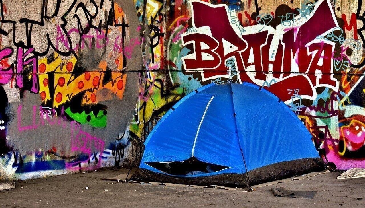 tenda senzatetto