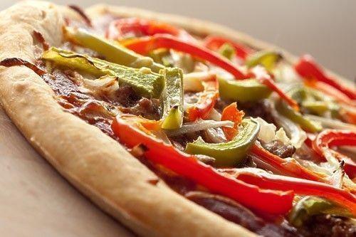 pizza-colori-peperoni-verdure-ricette-cucina
