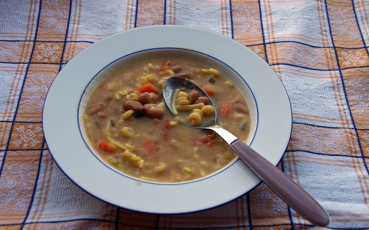zuppe-tipiche-milanesi-cotenne-fagioli