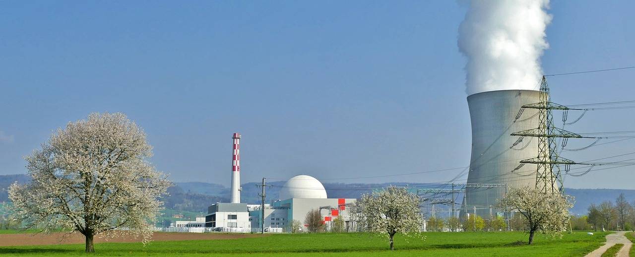 Centrale Nucleare a Milano